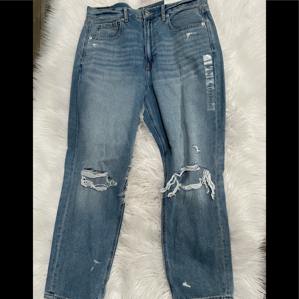American Eagle Mom Jean